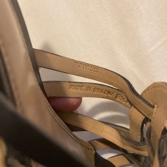 Tommy Bahama Braided Leather Slip On Wedges EUC SZ 8 1/2 - Picture 11 of 11